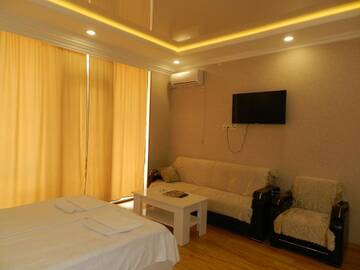 Трехместный номер с балконом в Отеле Hotel BellMar